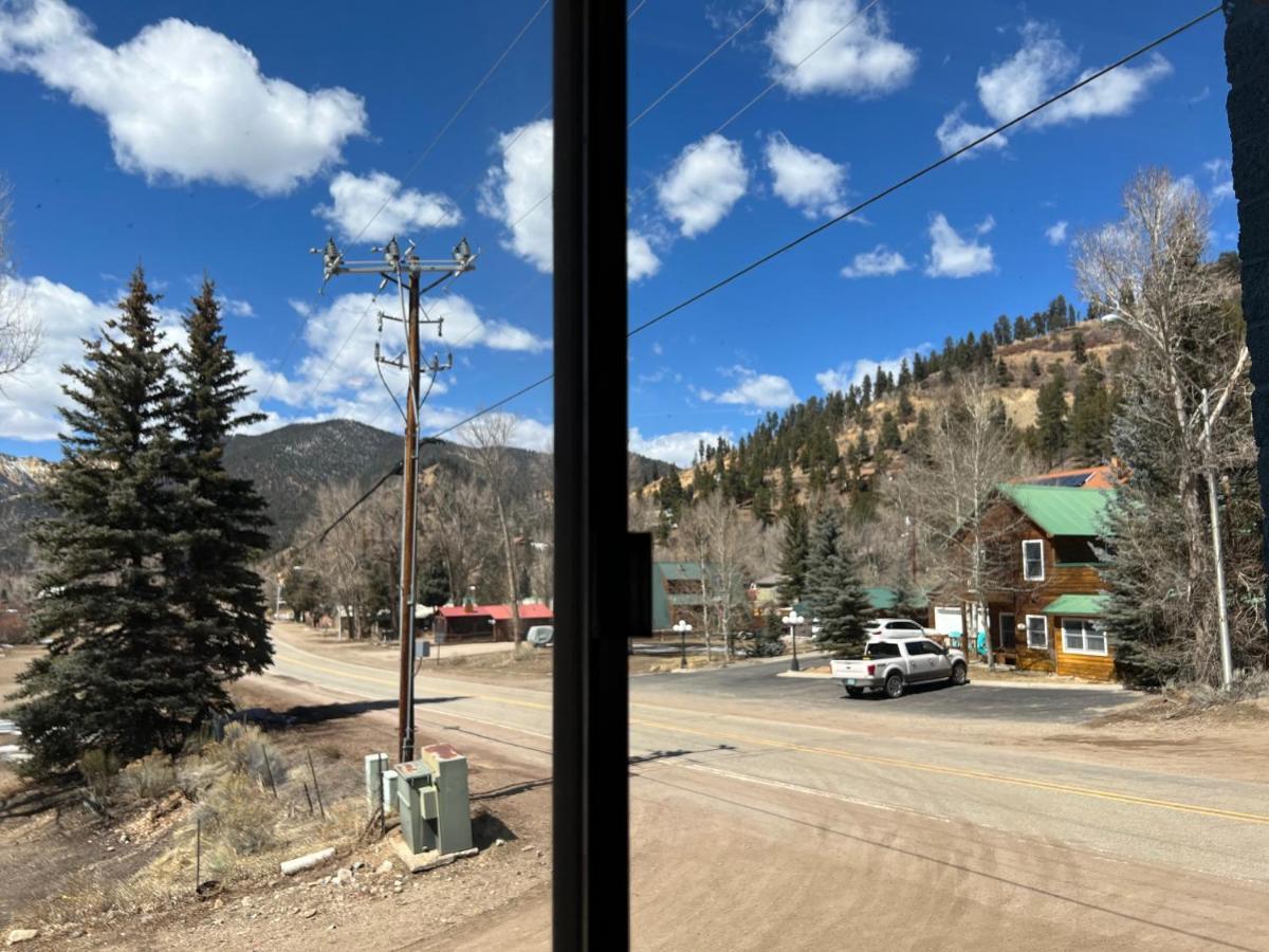 Mountain View Lodge Ред-Ривер Экстерьер фото