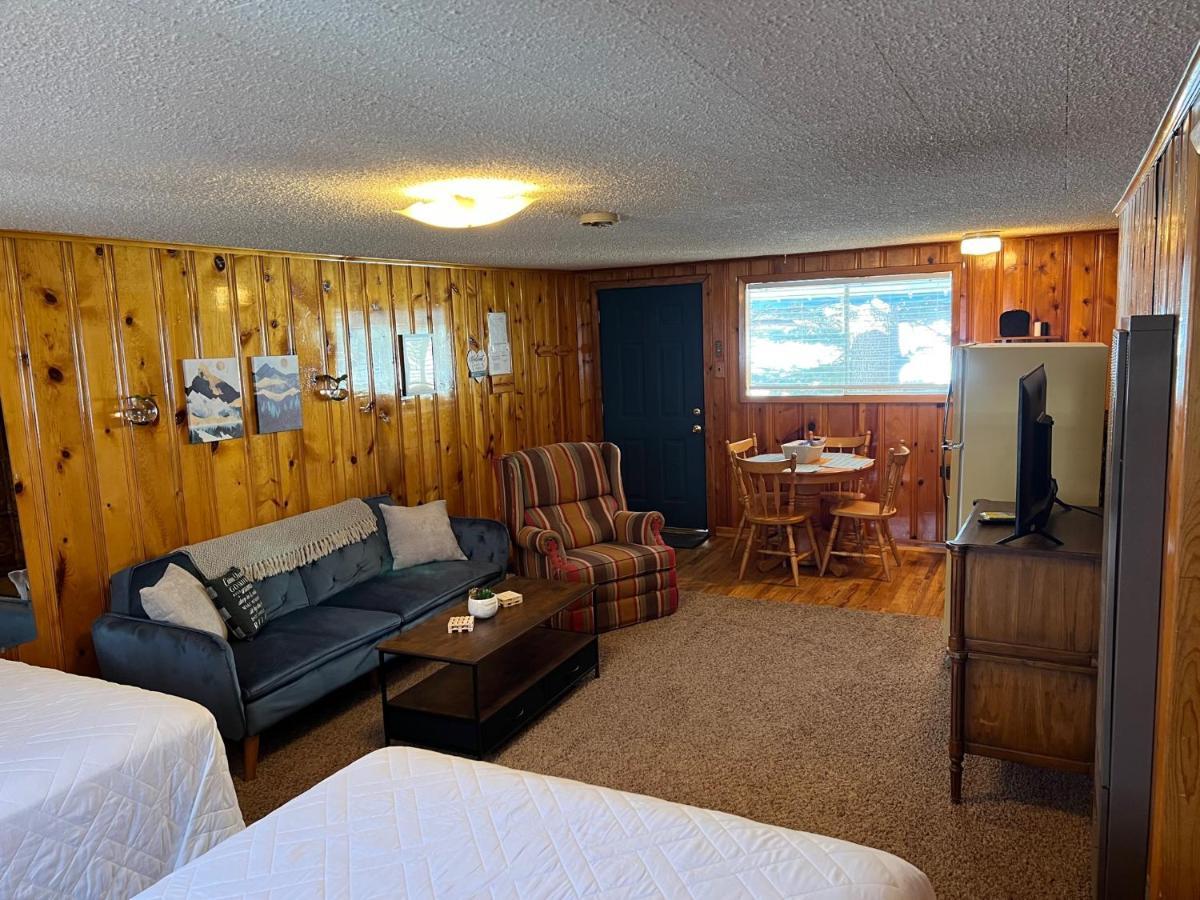Mountain View Lodge Ред-Ривер Экстерьер фото