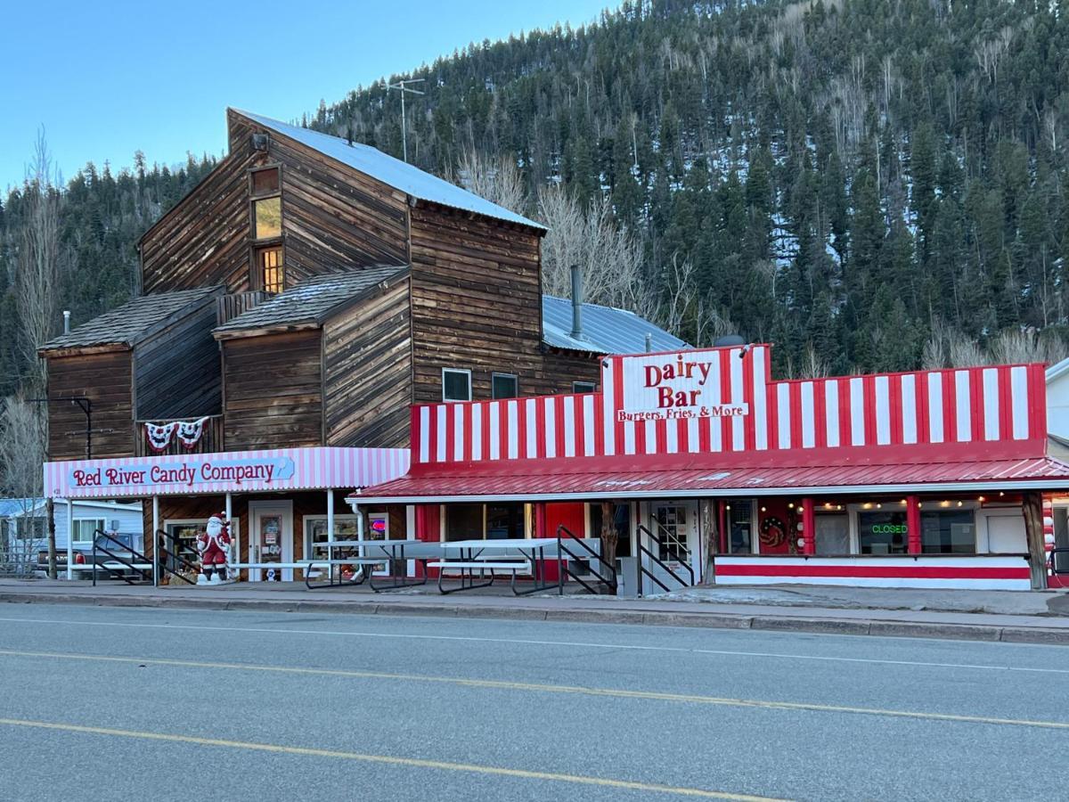 Mountain View Lodge Ред-Ривер Экстерьер фото
