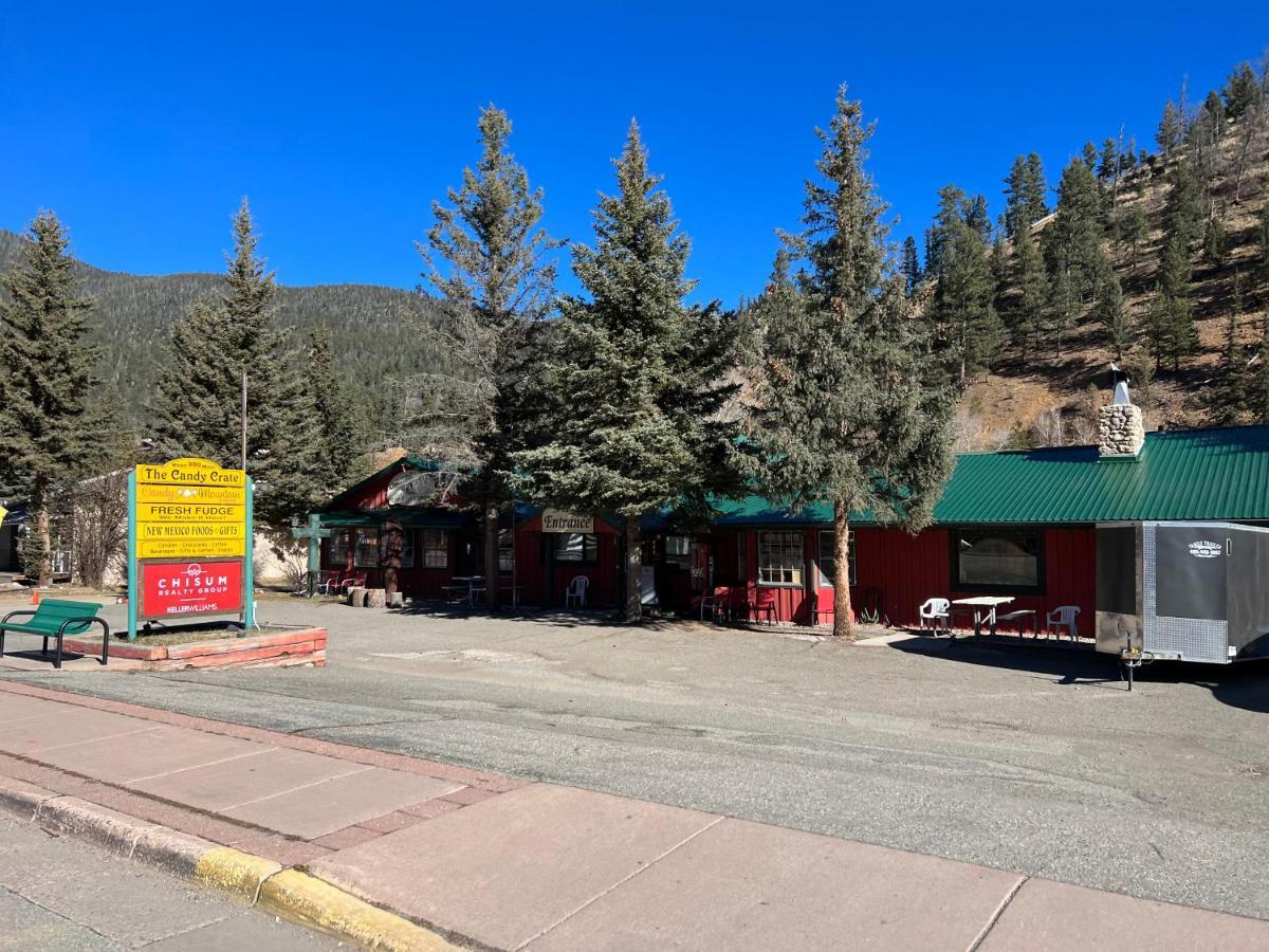 Mountain View Lodge Ред-Ривер Экстерьер фото